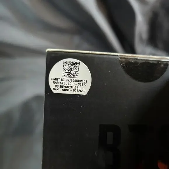 BTS OFFICIAL LIGHT STICK ARMY BOMB VER.4 2026 Sealed New Limited - Picture 5 of 5